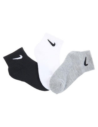 Set de tin Nike para niño 3 pares