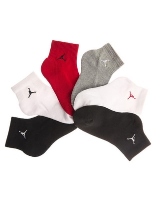 Set de tin Jordan para niño 6 pares