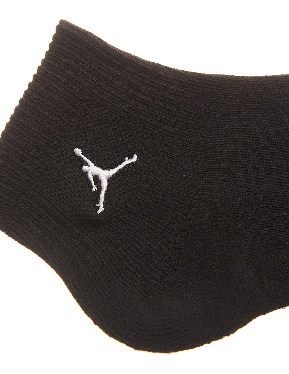 Set de tin Jordan para niño 6 pares