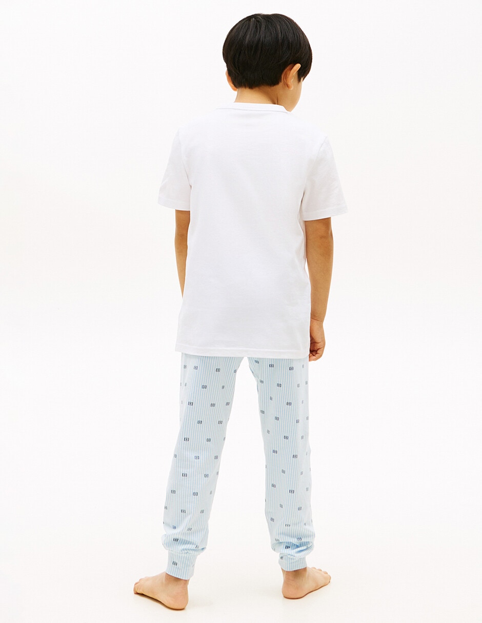 Camiseta Hilfiger para niño 4