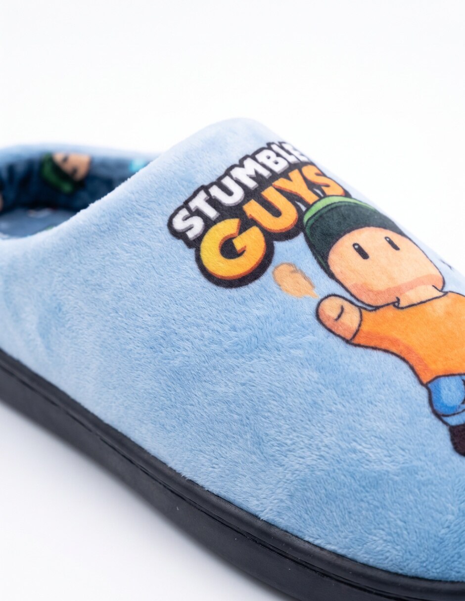 Pantufla stumble guys para niño 5
