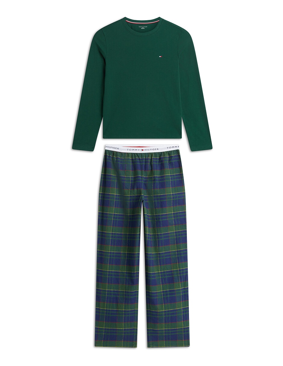 Conjunto pijama para niño